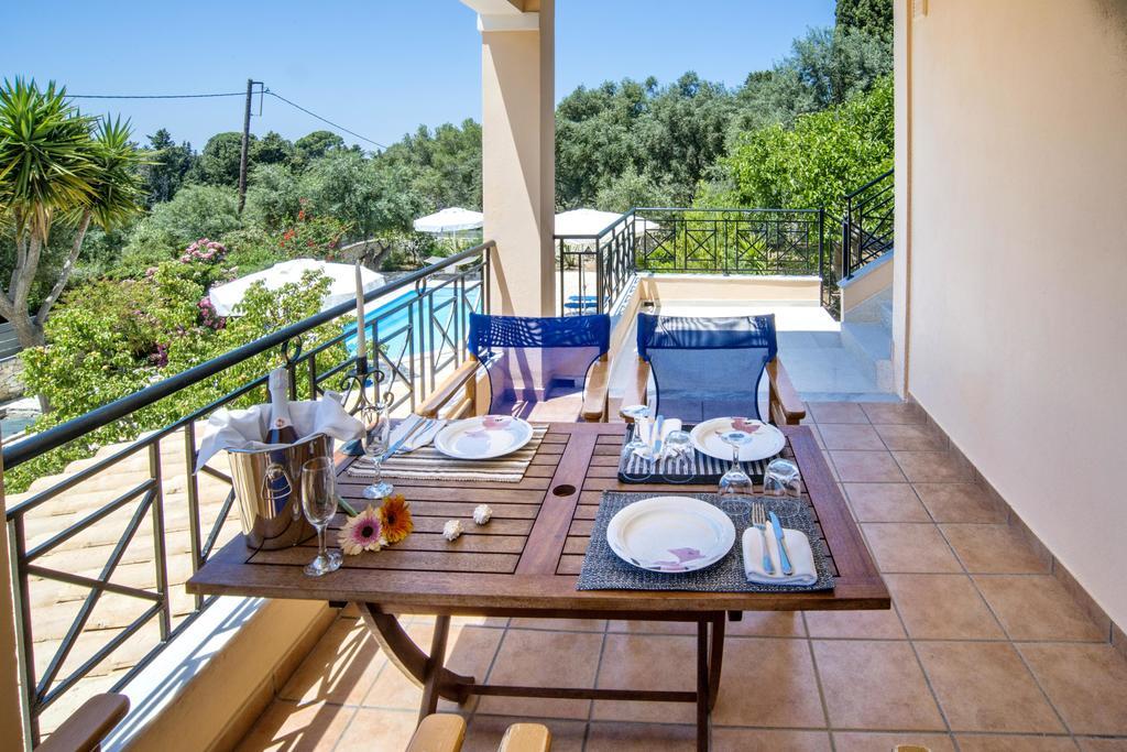Galazio Sunset Villas Gaios Exterior photo