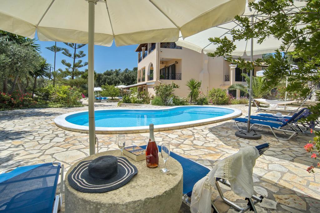 Galazio Sunset Villas Gaios Exterior photo
