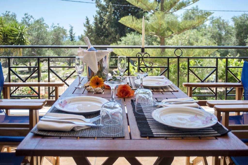 Galazio Sunset Villas Gaios Exterior photo