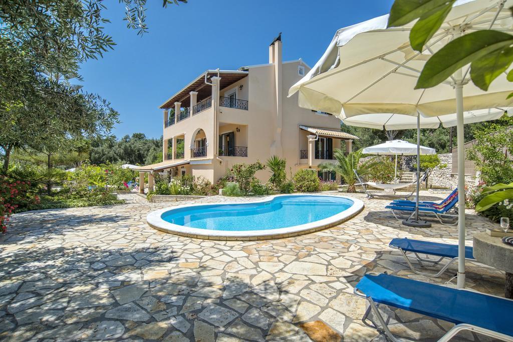 Galazio Sunset Villas Gaios Exterior photo